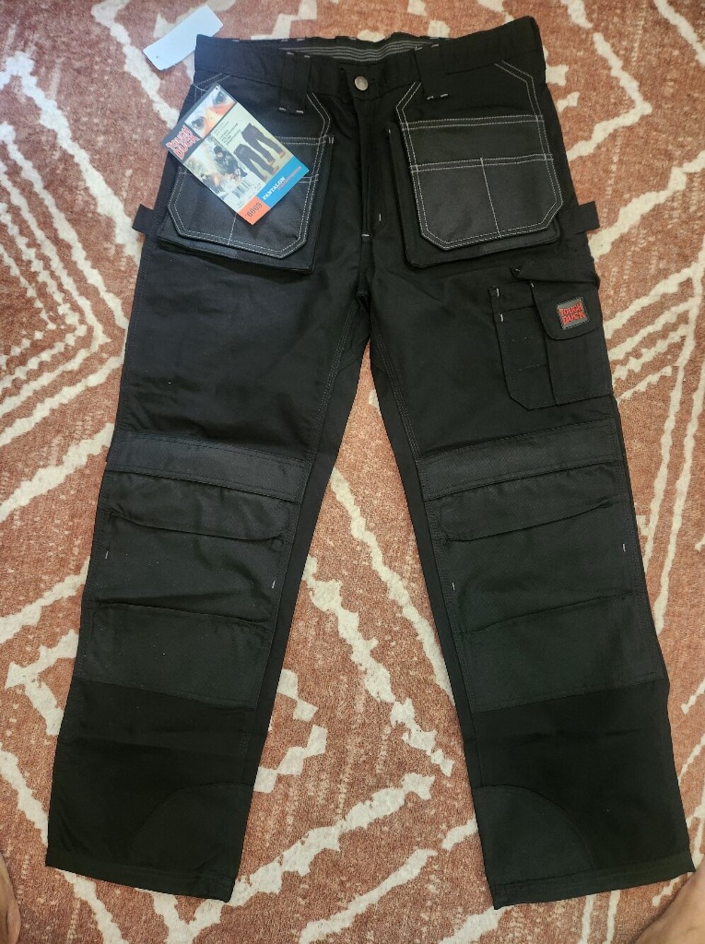 Durable Black Cargo Work Pants with Reinforced Pockets